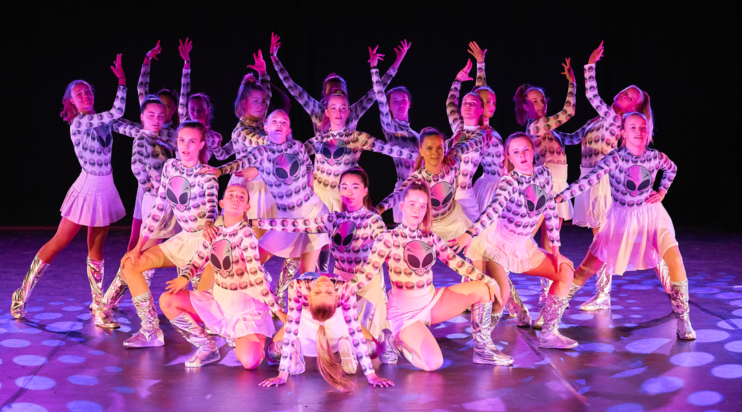 ALDANS ALdans er en af landets største og førende danseskoler med